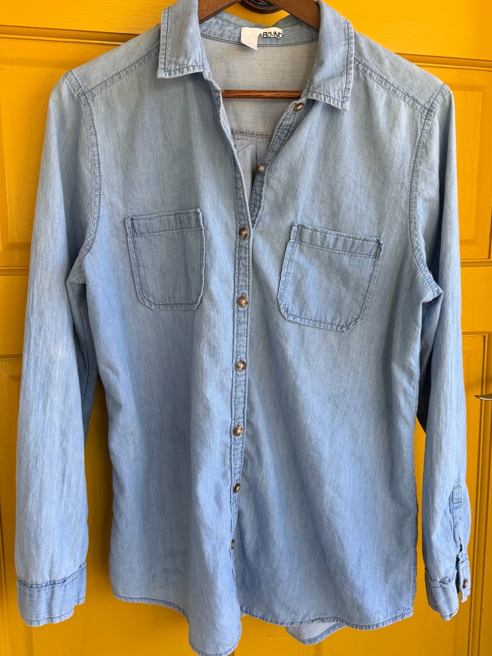 Abound Light Blue Cotton Shirt - Soft Chambray Finish 100%cotton Size M
